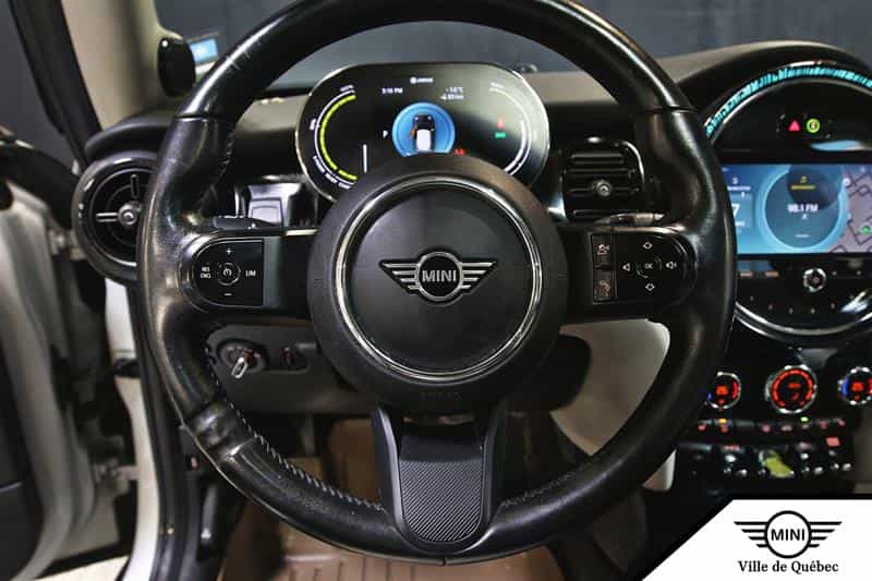 2023 Mini Cooper SE 3 Door - Image 14