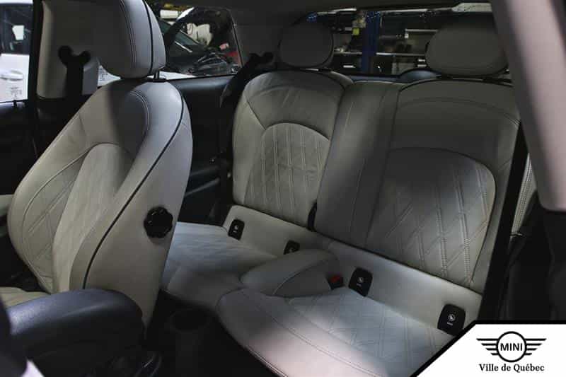 2023 Mini Cooper SE 3 Door - Image 17