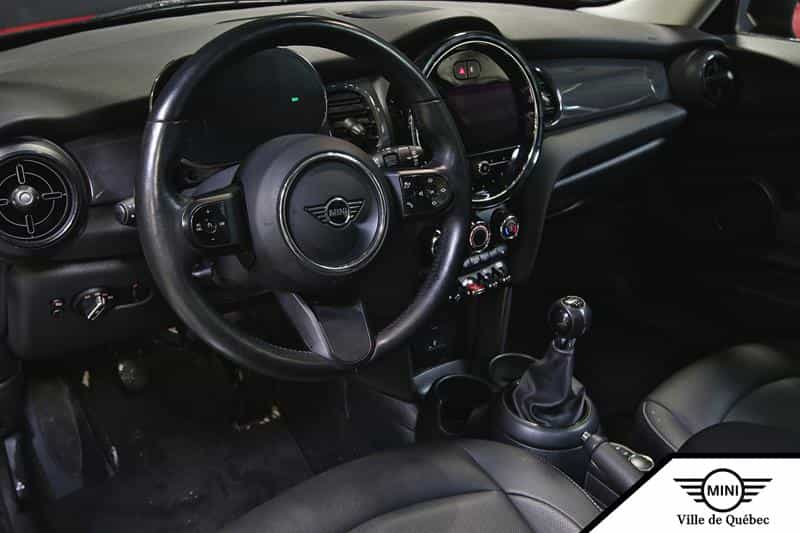 Image 11 Mini Cooper 3 Door 2024