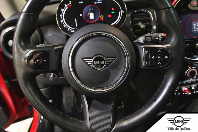 2024 Mini Cooper 3 Door - Image 15