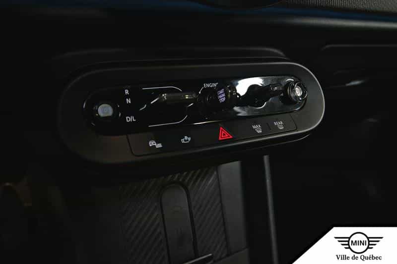 2025 Mini Cooper Cooper S FWD - Image 14