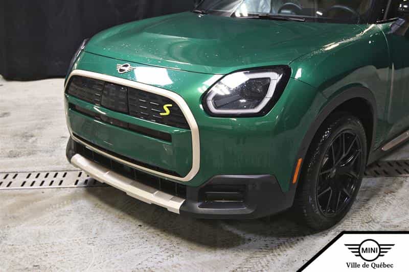 2025 Mini Countryman Se All4 - Image 2