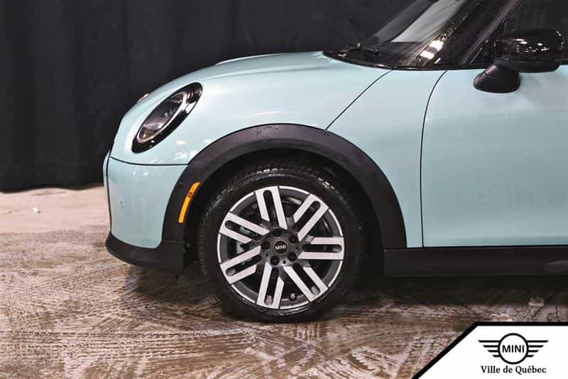 2025 Mini Clubman Cooper C FWD - Image 6