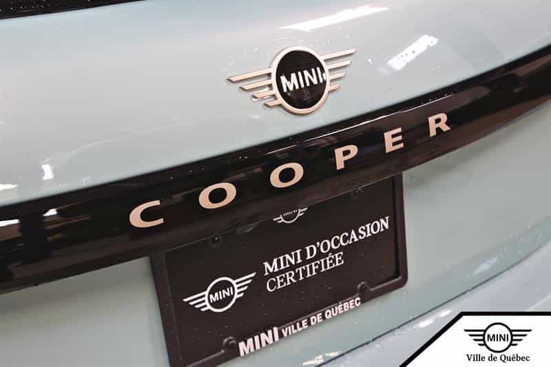 2025 Mini Clubman Cooper C FWD - Image 9