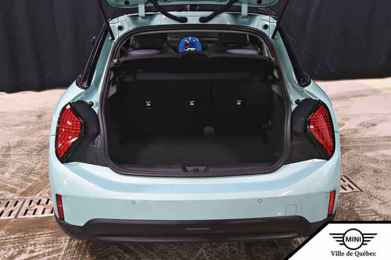 2025 Mini Clubman Cooper C FWD - Image 10