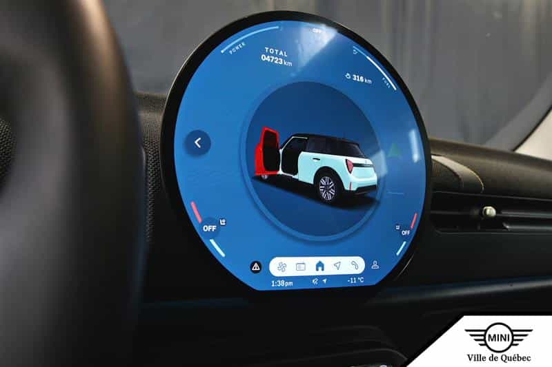 2025 Mini Clubman Cooper C FWD - Image 13