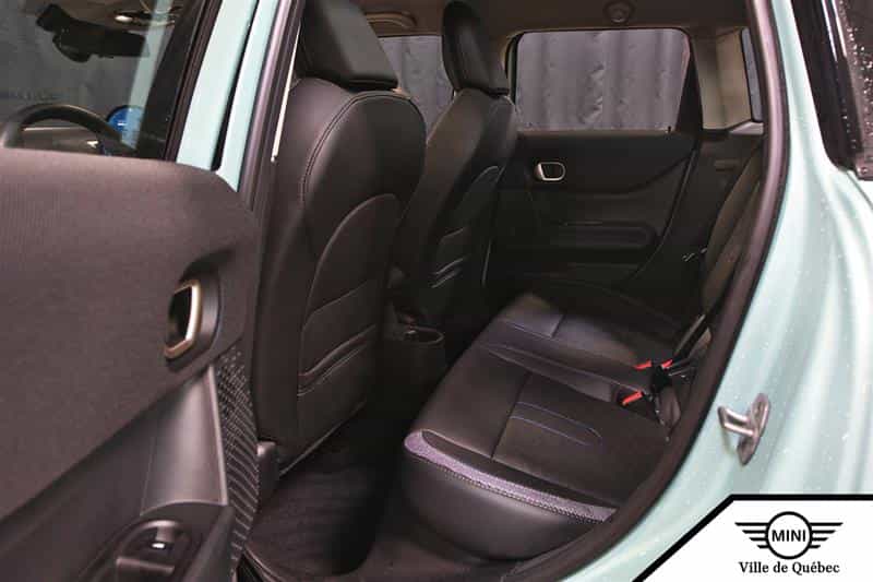 2025 Mini Clubman Cooper C FWD - Image 16