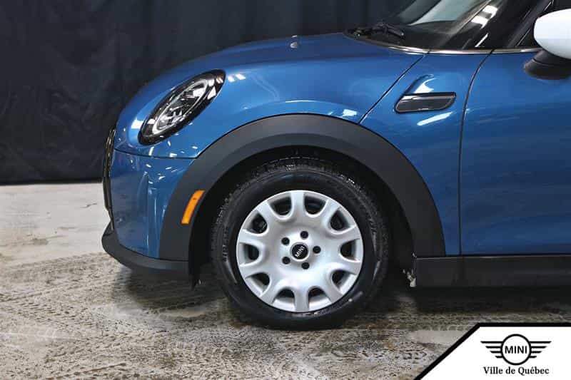 2024 Mini Cooper 5 Door - Image 6