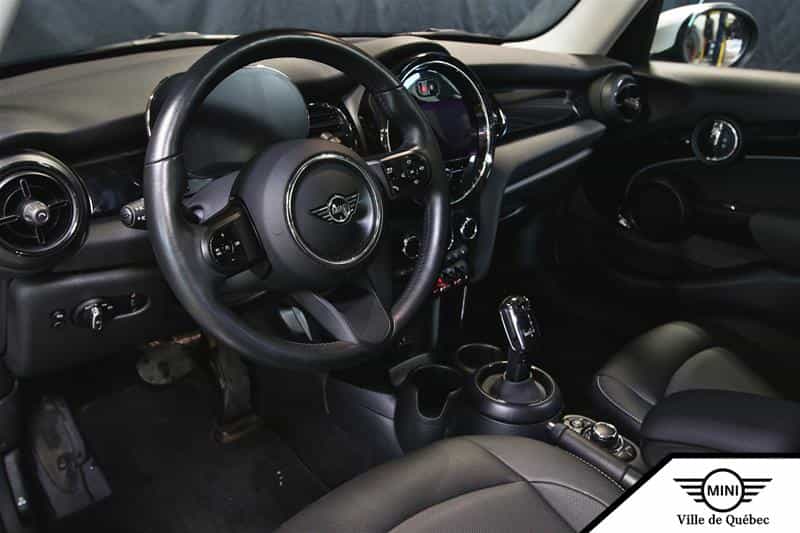 Image 10 Mini Cooper 5 Door 2024