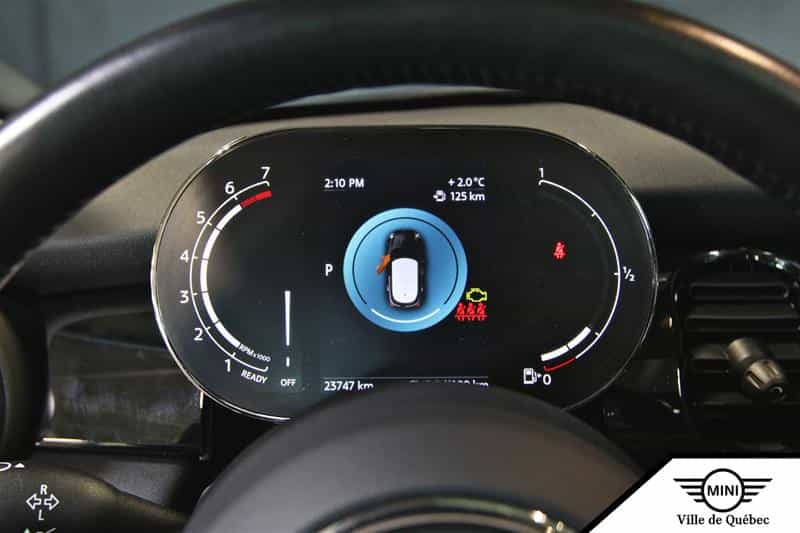 2024 Mini Cooper 5 Door - Image 15