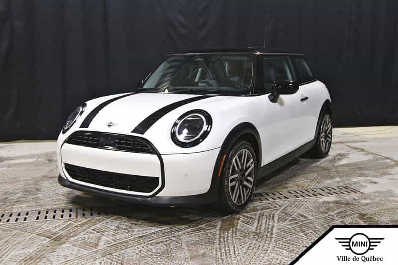 2025 Mini Clubman 3 Door - Image 1