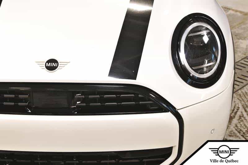 2025 Mini Clubman 3 Door - Image 4