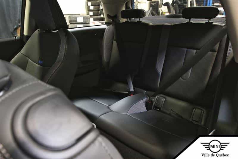 2025 Mini Clubman 3 Door - Image 16