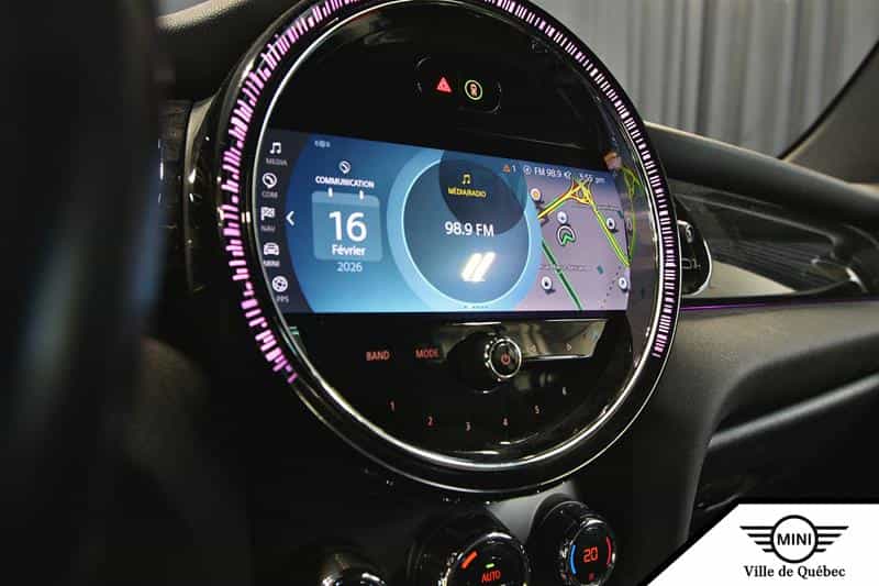 2022 Mini Convertible Cooper S - Image 14