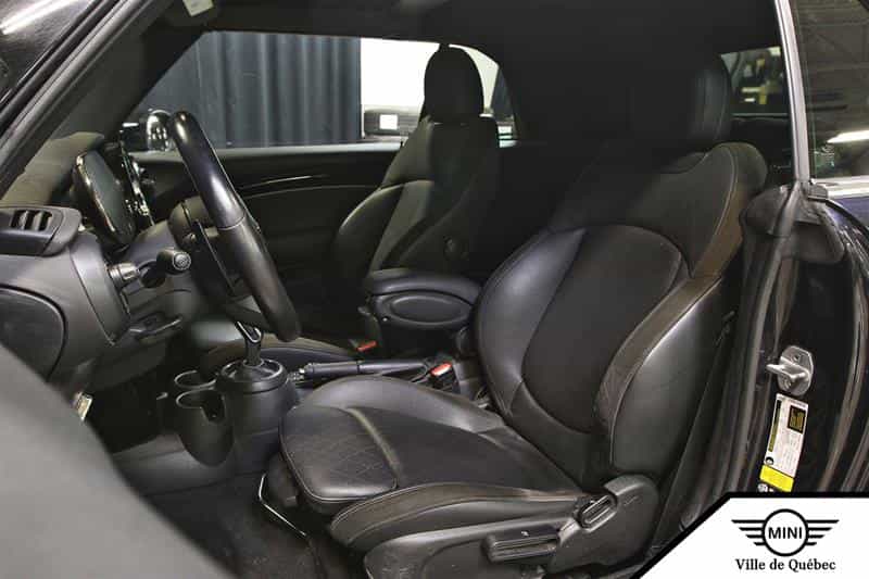 2022 Mini Convertible Cooper S - Image 17