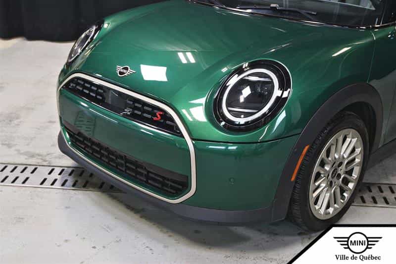 2025 Mini Cooper Cooper S FWD - Image 2
