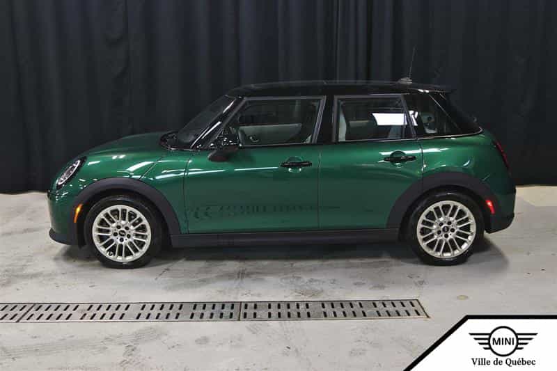2025 Mini Cooper Cooper S FWD - Image 5