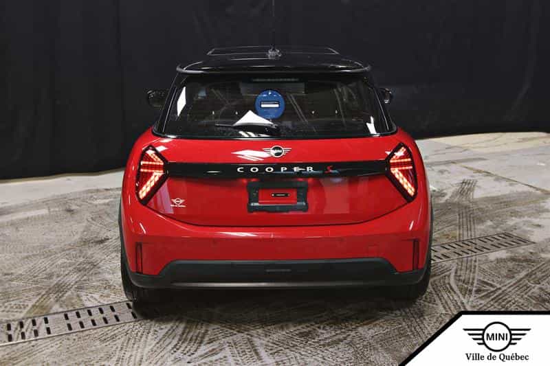 Image 7 Mini Cooper 3 Door 2025