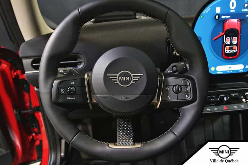 2025 Mini Cooper 3 Door - Image 14