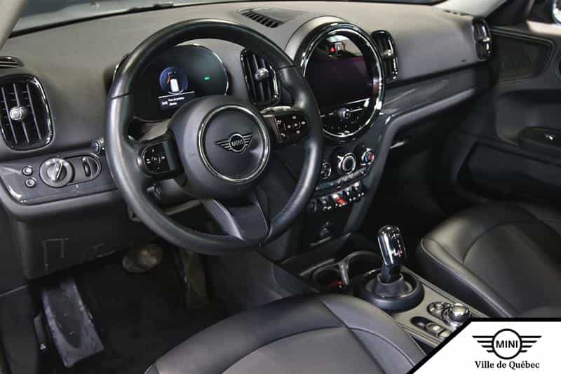 2024 Mini Countryman Cooper - Image 11