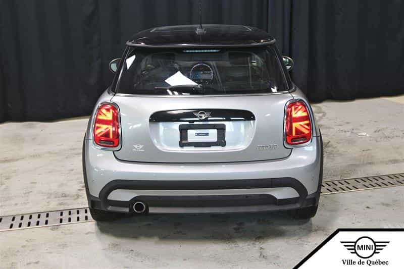 2024 Mini Cooper 3 Door - Image 7