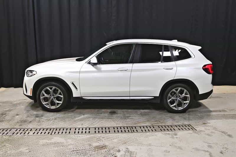 2023 BMW X3 xDrive30i - Image 5