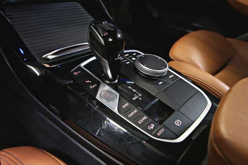 2023 BMW X3 xDrive30i - Image 12