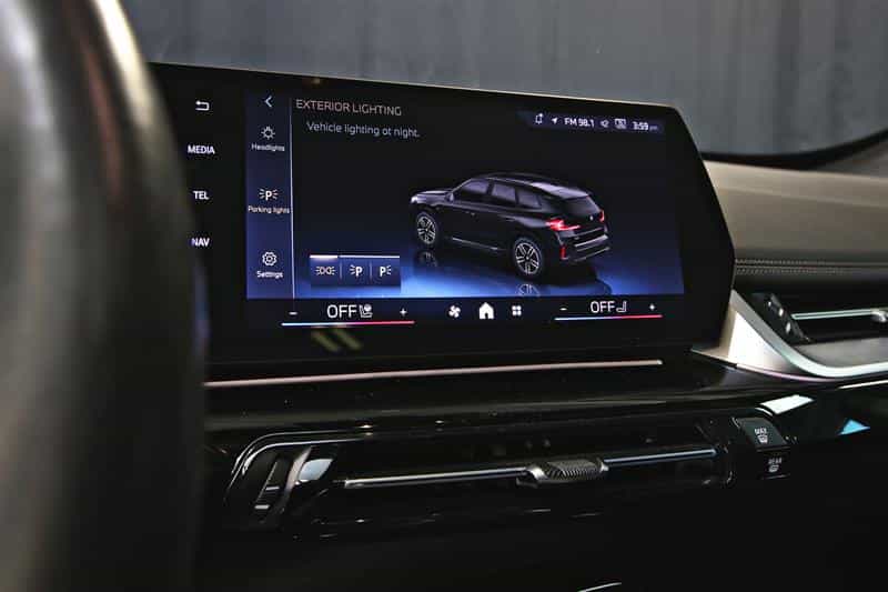 2025 BMW X1 xDrive28i - Image 13