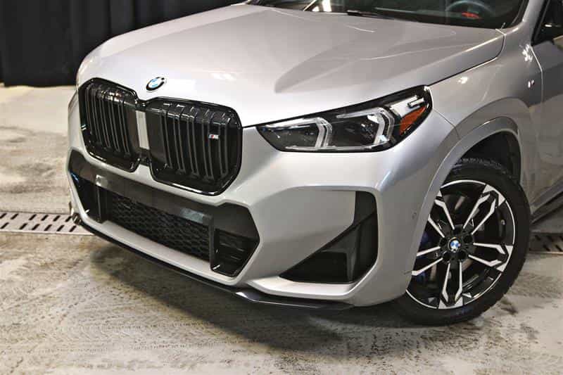 2025 BMW X1 M35i xDrive - Image 2