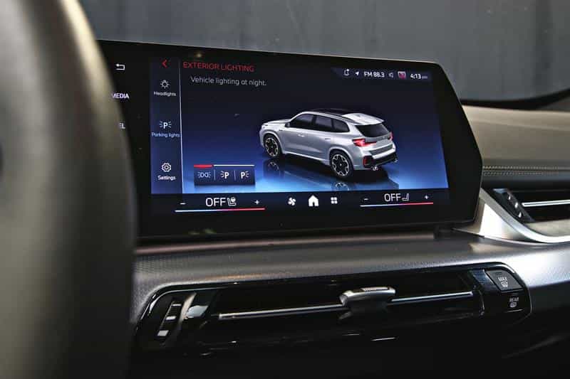 2025 BMW X1 M35i xDrive - Image 13