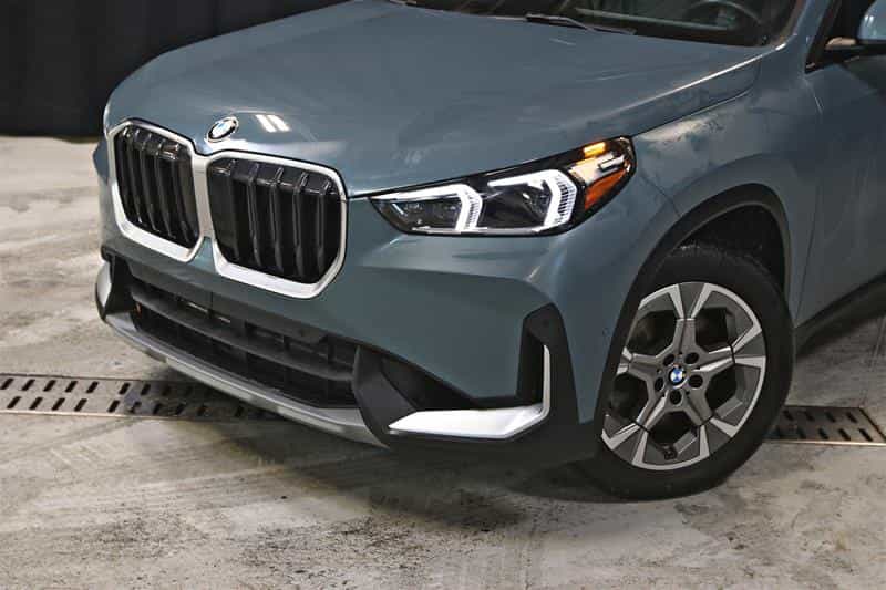 2023 BMW X1 xDrive28i - Image 2