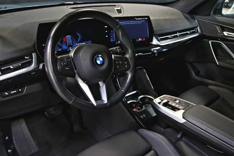 2023 BMW X1 xDrive28i - Image 9