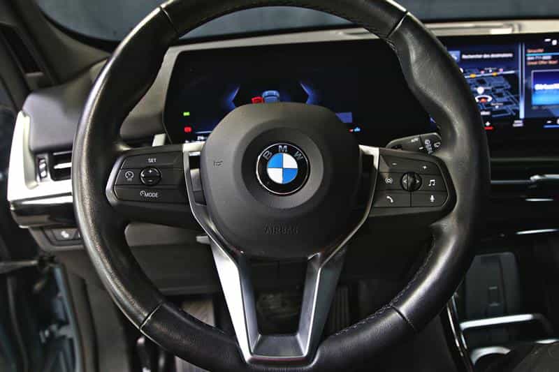 2023 BMW X1 xDrive28i - Image 12