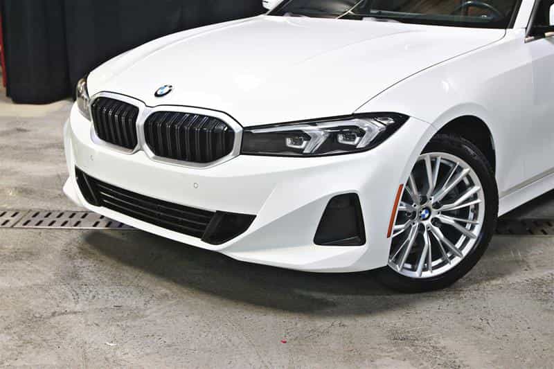 2023 BMW 3 Series xDrive Sedan - Image 2