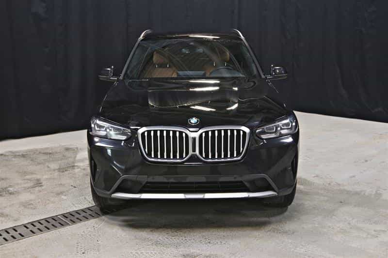 2024 BMW X3 xDrive30i - Image 3