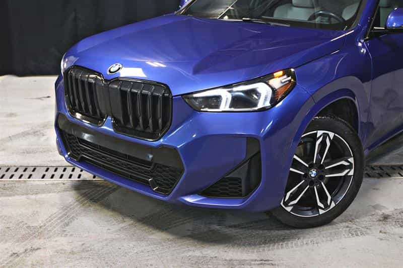 2023 BMW X1 xDrive28i - Image 2