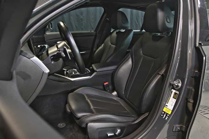 Image 16 BMW 3 Series xDrive Sedan 2023