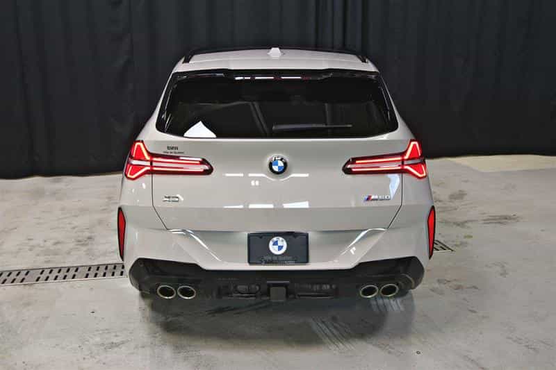 2025 BMW X3 M50 xDrive - Image 7