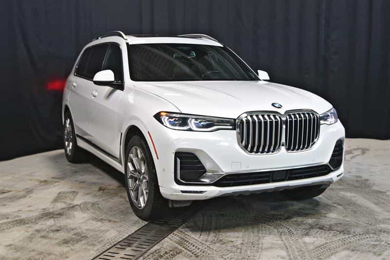 2019 BMW X7 xDrive40i - Image 4