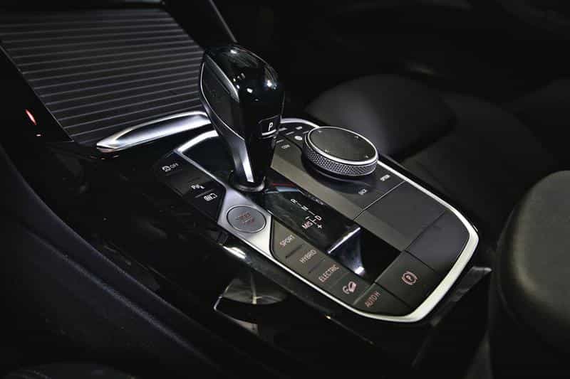 Image 13 BMW X3 xDrive30e 2024