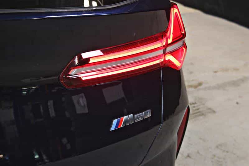 2025 BMW X3 M50 xDrive - Image 8