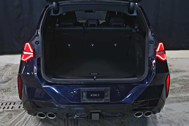 2025 BMW X3 M50 xDrive - Image 9