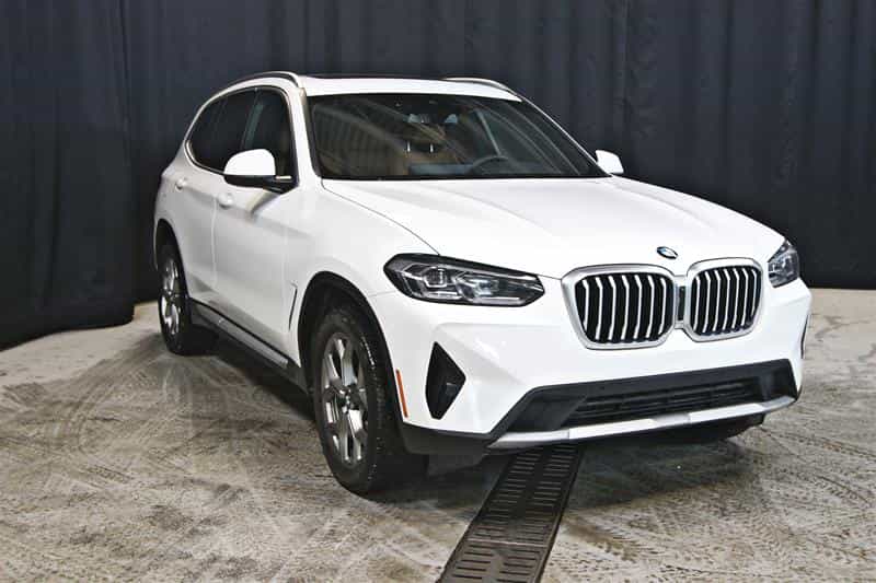 2024 BMW X3 xDrive30i - Image 4