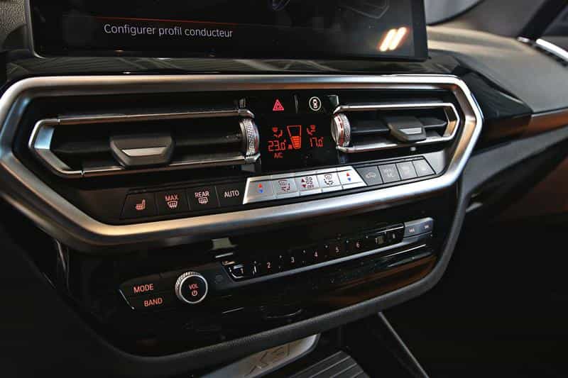 2024 BMW X3 xDrive30i - Image 13