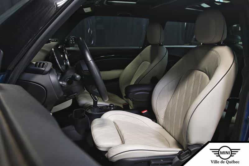 2023 Mini Cooper SE 3 Door - Image 17