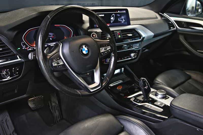 2020 BMW X3 xDrive30i - Image 11