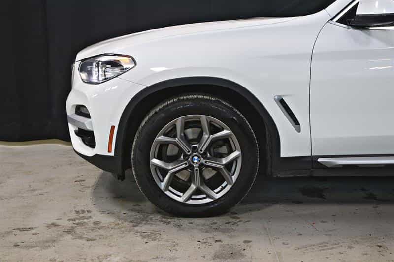 Image 6 BMW X3 xDrive30i véhicule d'activités sportives 2021
