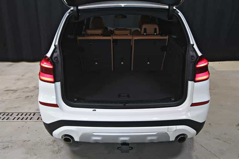 Image 9 BMW X3 xDrive30i véhicule d'activités sportives 2021