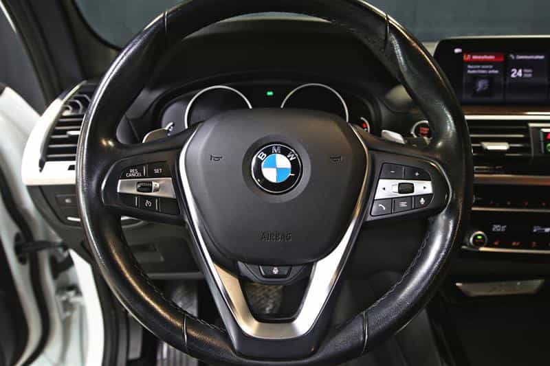 Image 15 BMW X3 xDrive30i véhicule d'activités sportives 2021