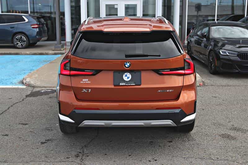 Image 7 BMW X1 xDrive28i 2024
